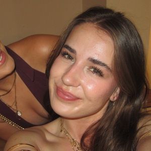 Meet your Posher, Annika